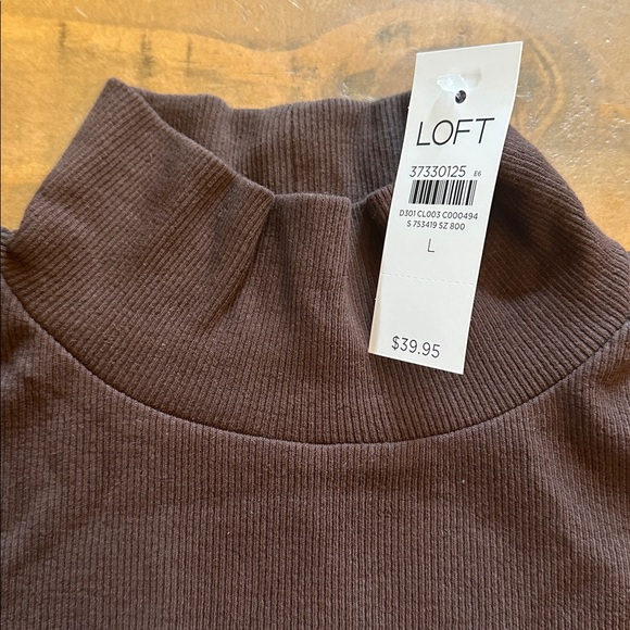 NWT LOFT Womens Dark Brown Short Sleeve Mock Neck Tee - Picture 6 of 9